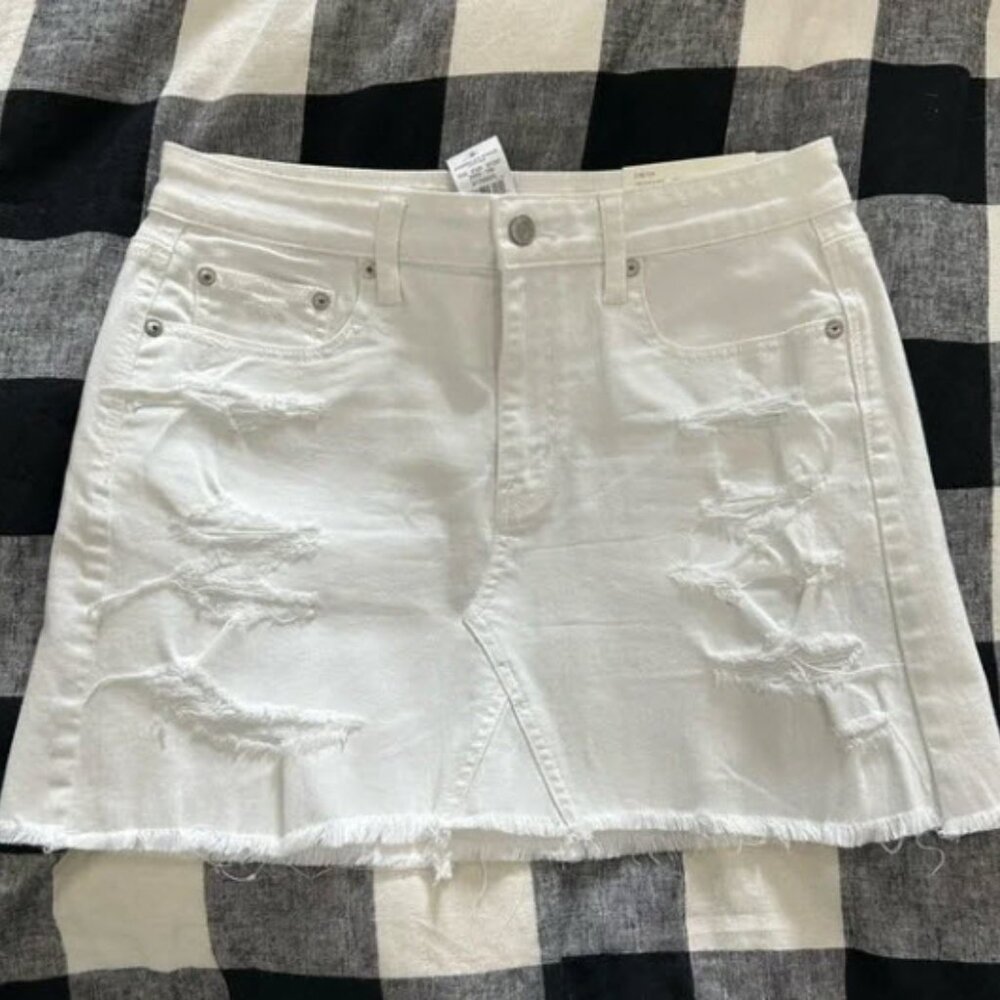 NWT American Eagle White Denim High Rise Stretch Vintage Skirt Size 10